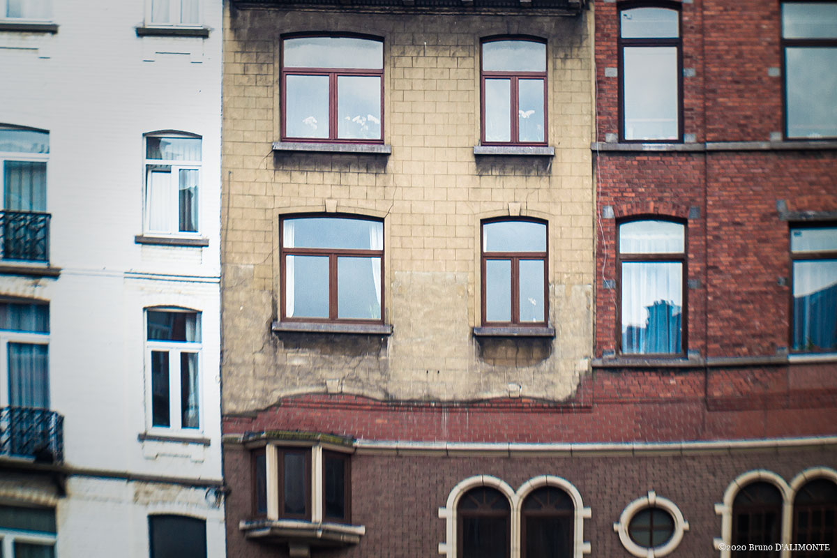 Photographie du désordre urbain à Bruxelles © 2014 Bruno D'ALIMONTE