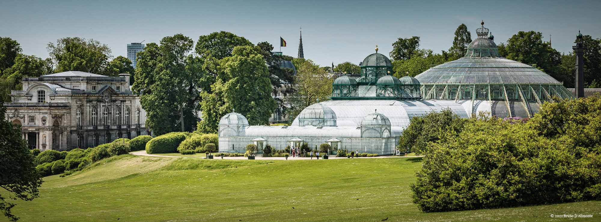 Vue panoramique des Serres Royales de Laeken par Bruno D'Alimonte