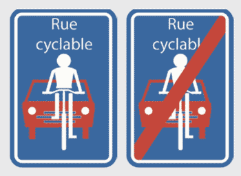 Panneau F111 et F113 du code de la route sur le rue Cyclable