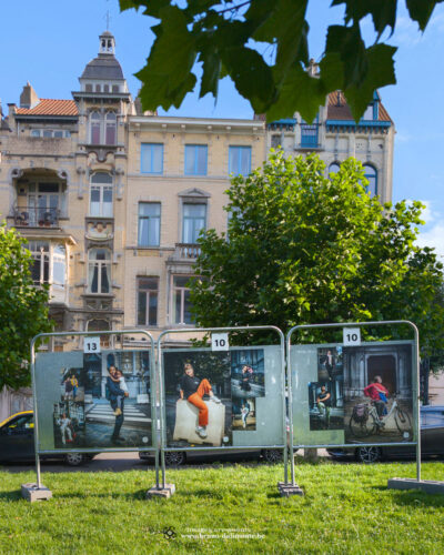 Panneaux électoraux sur l'avenue Louis Bertrand à Schaerbeek 